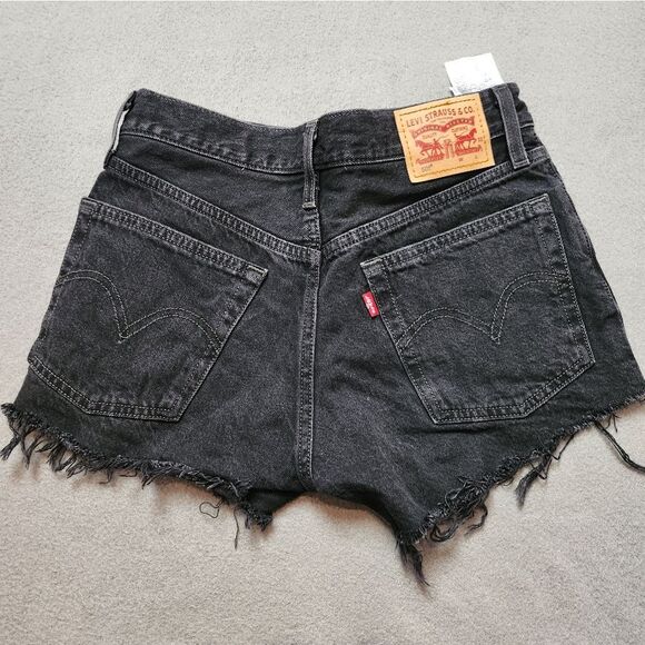 Levi's Black Jean Shorts 501 Raw Hem Shorts Sz 25 - Picture 2 of 10